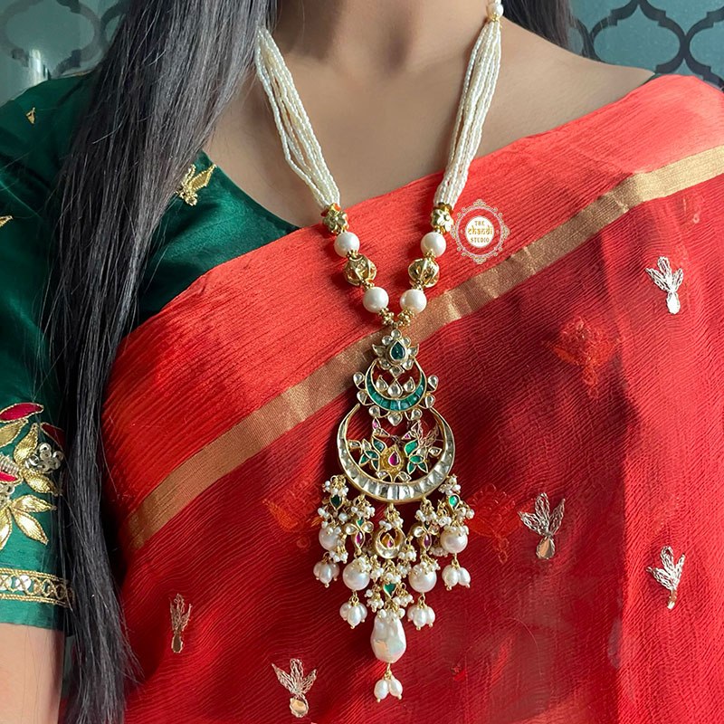 Muhurat Gold Polish Chaand Necklace