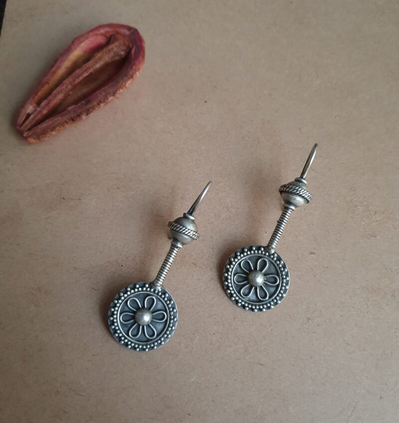 Minimalistic Floral Earrings