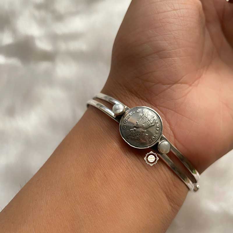 Coin Stone Bangle