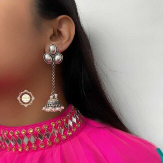 Ruhaniyat Pearl Jhumka