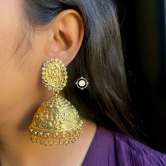 Bold And Bling Earring