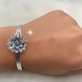 Timeless Floral Glass Cuff